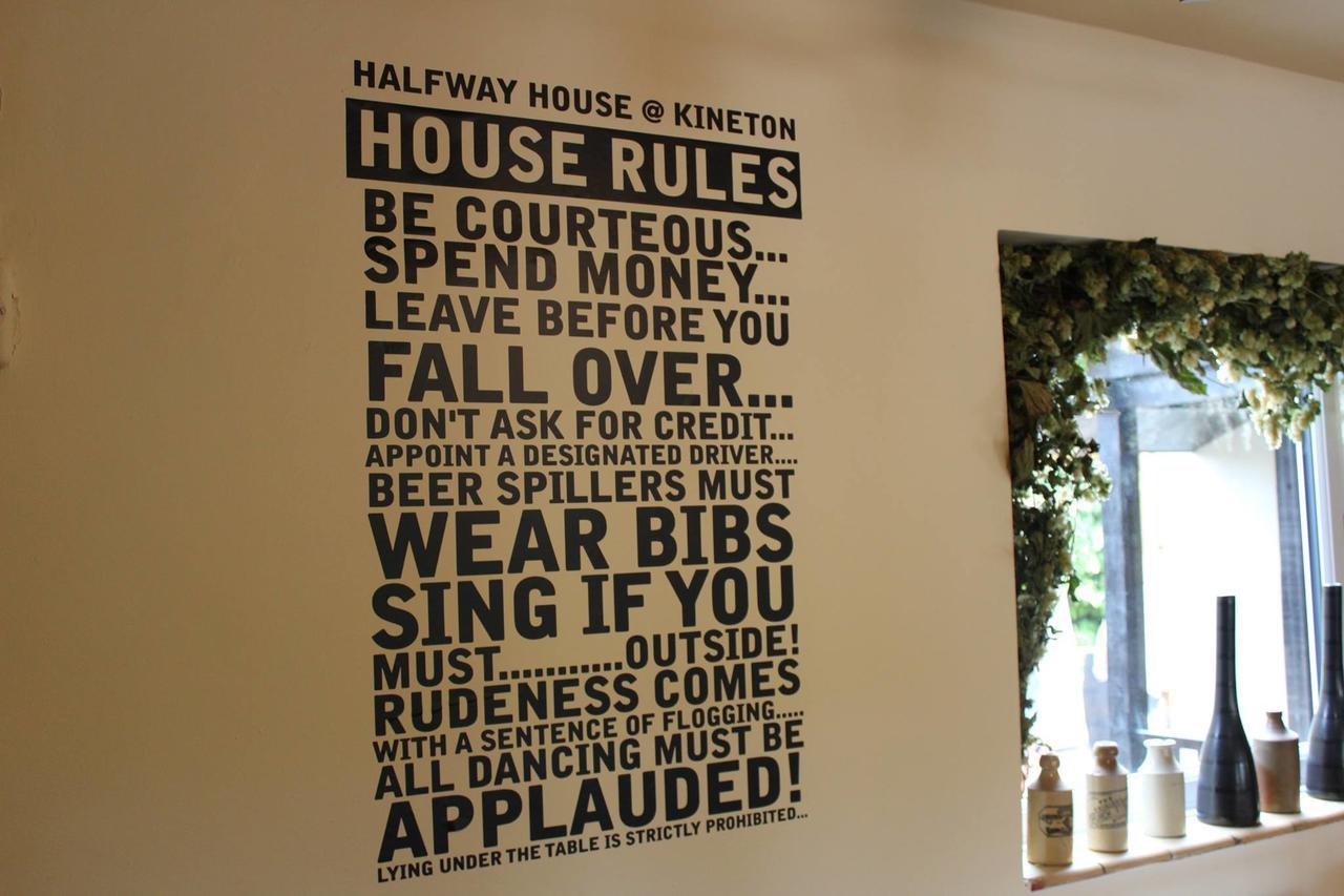 Halfway House Bed and Breakfast Kineton  Exteriör bild