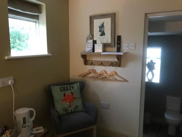 Halfway House Bed and Breakfast Kineton  Exteriör bild